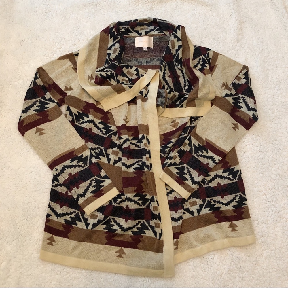 Open front cardigan in Aztec pattern